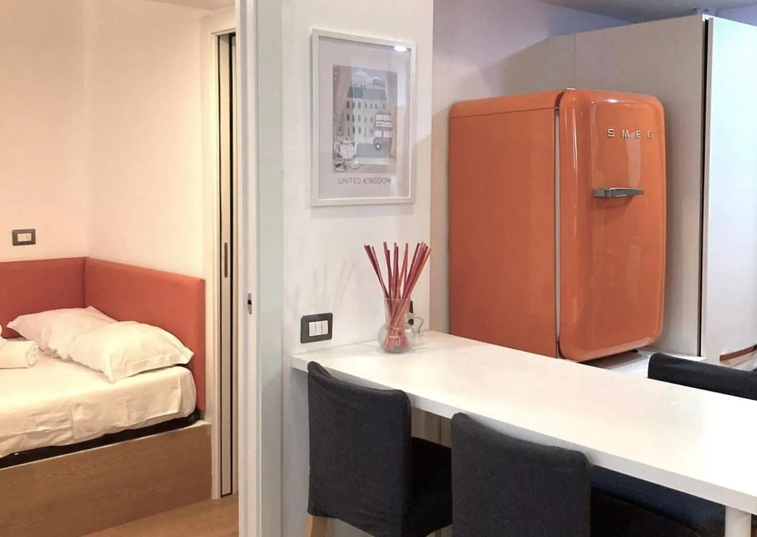 Fiuggi Apartment 米兰